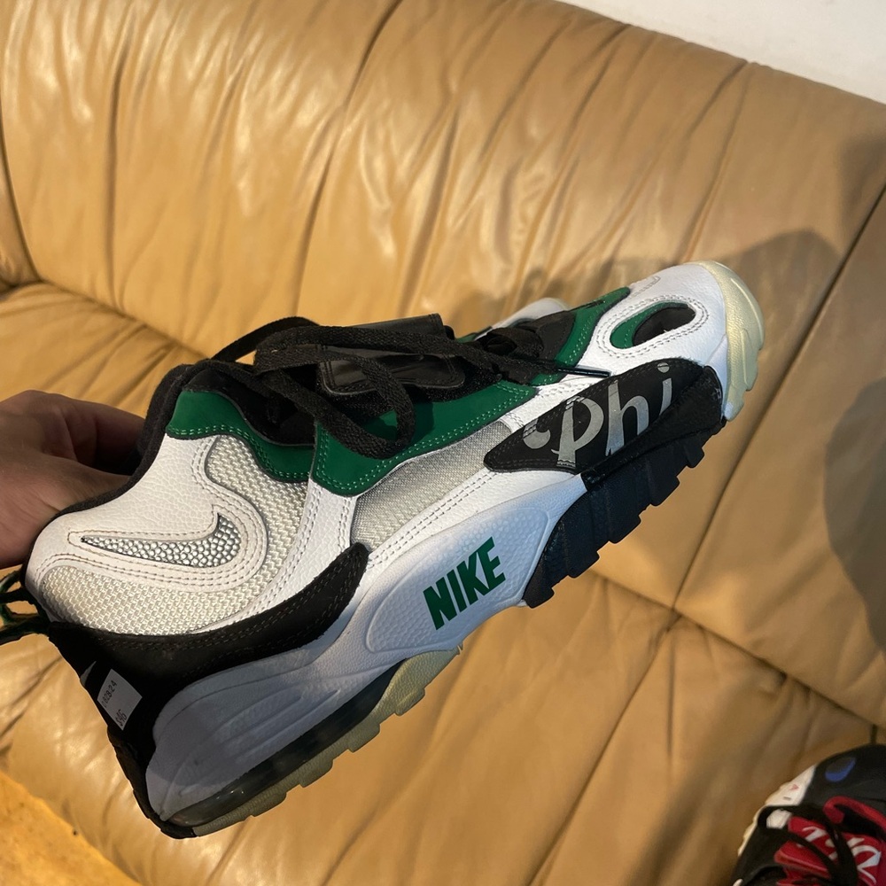 AIR MAX SPEED TURF 'PHILADELPHIA EAGLES’